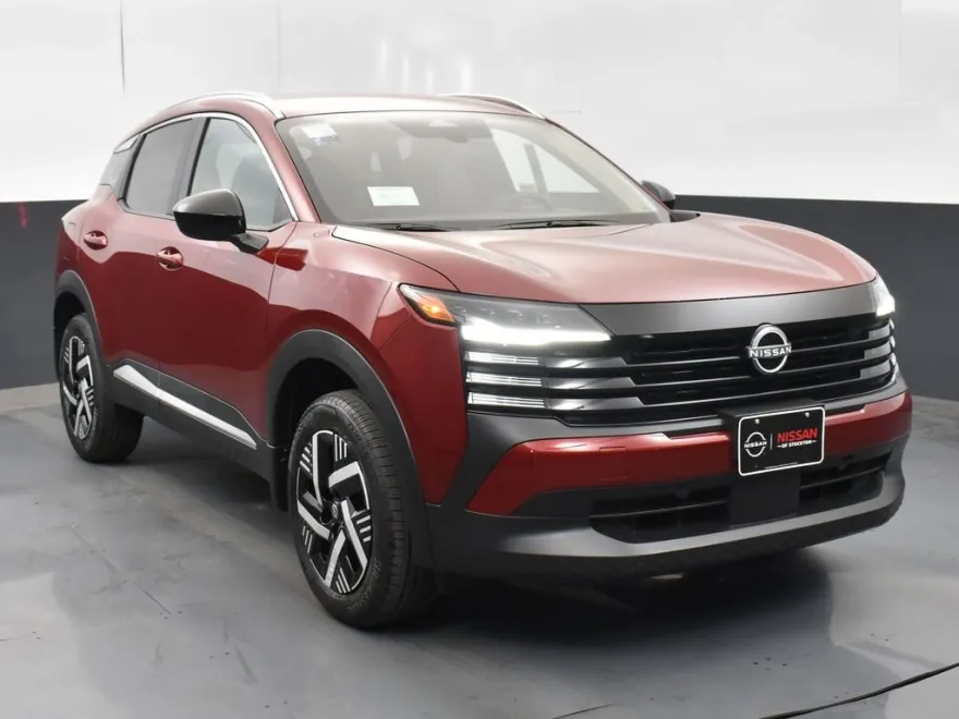 2026 Nissan Kicks SV photo 1