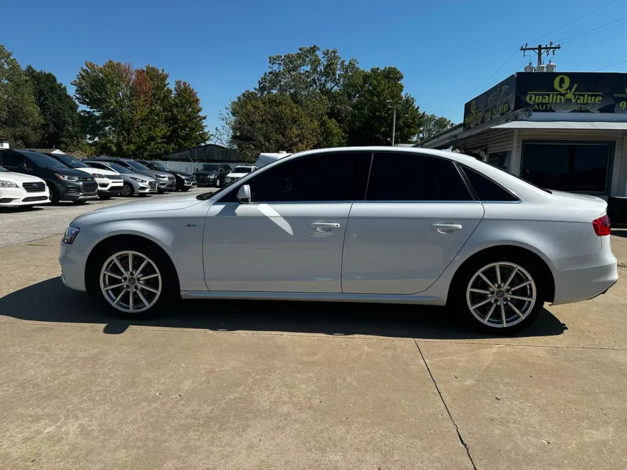 2015 Audi A4 2.0T Premium Plus photo 1