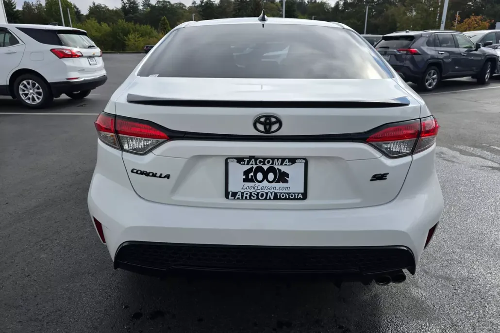 2020 Toyota Corolla SE photo 1