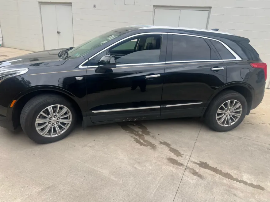 2017 Cadillac XT5 Luxury photo 1
