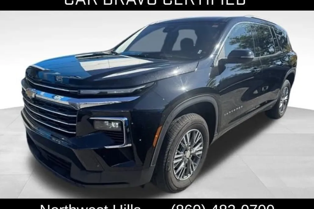 2025 Chevrolet Traverse 2LT photo 1