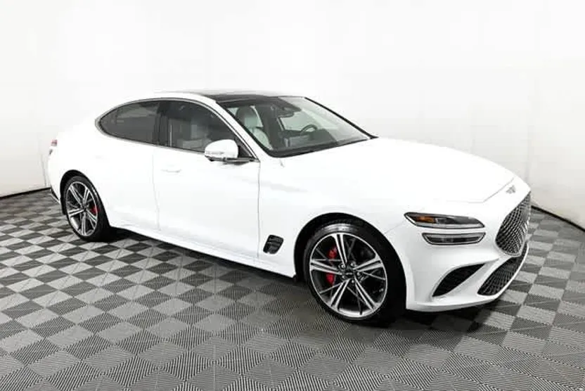 2025 Genesis G70 3.3T Sport Advanced photo 1