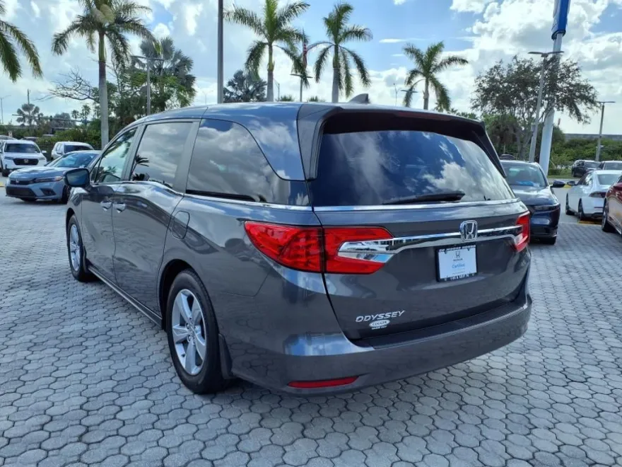 2020 Honda Odyssey EX photo 1