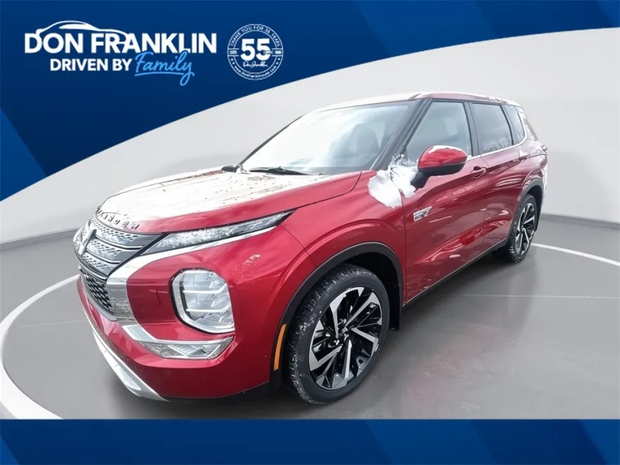 2025 Mitsubishi Outlander PHEV SE photo 1