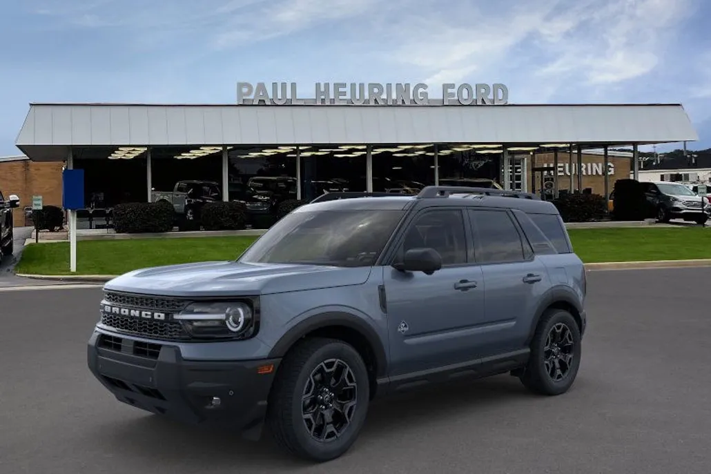 2025 Ford Bronco Sport Outer Banks photo 1