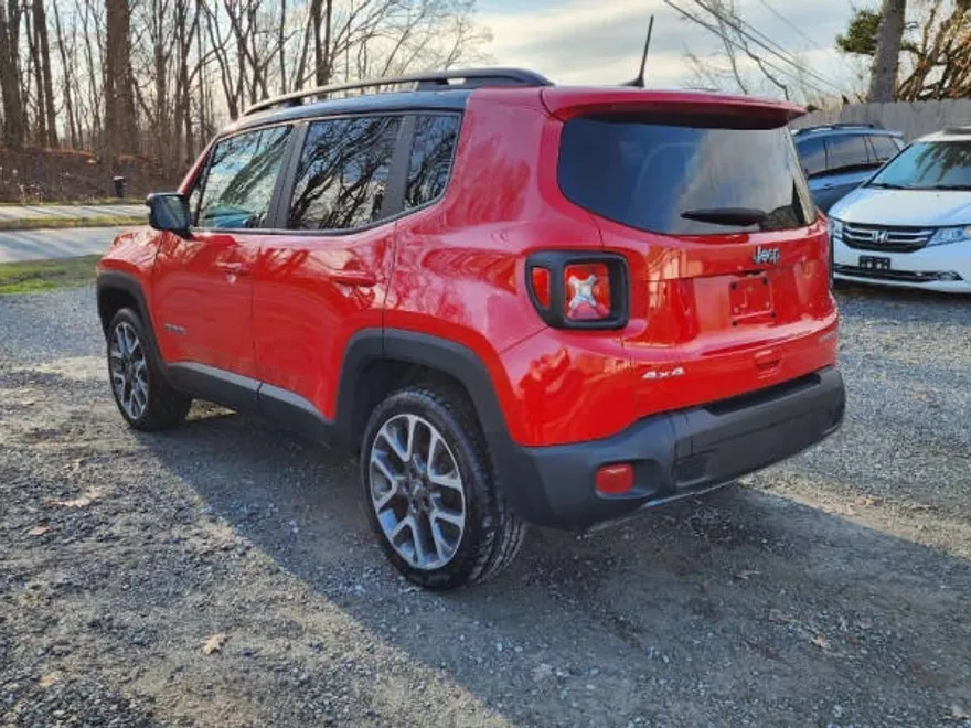 2022 Jeep Renegade Limited photo 1