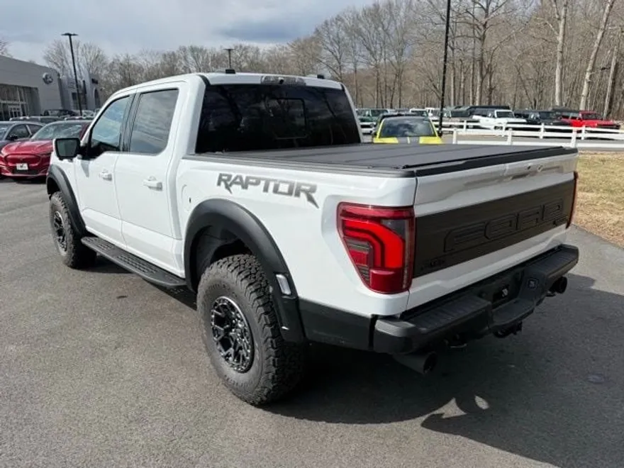 2024 Ford F-150 Raptor photo 4