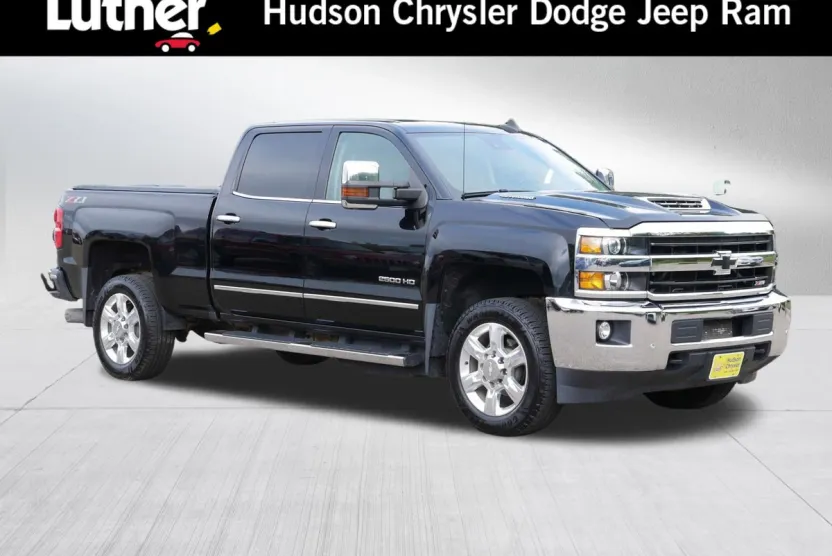 2018 Chevrolet Silverado 2500HD LTZ photo 1