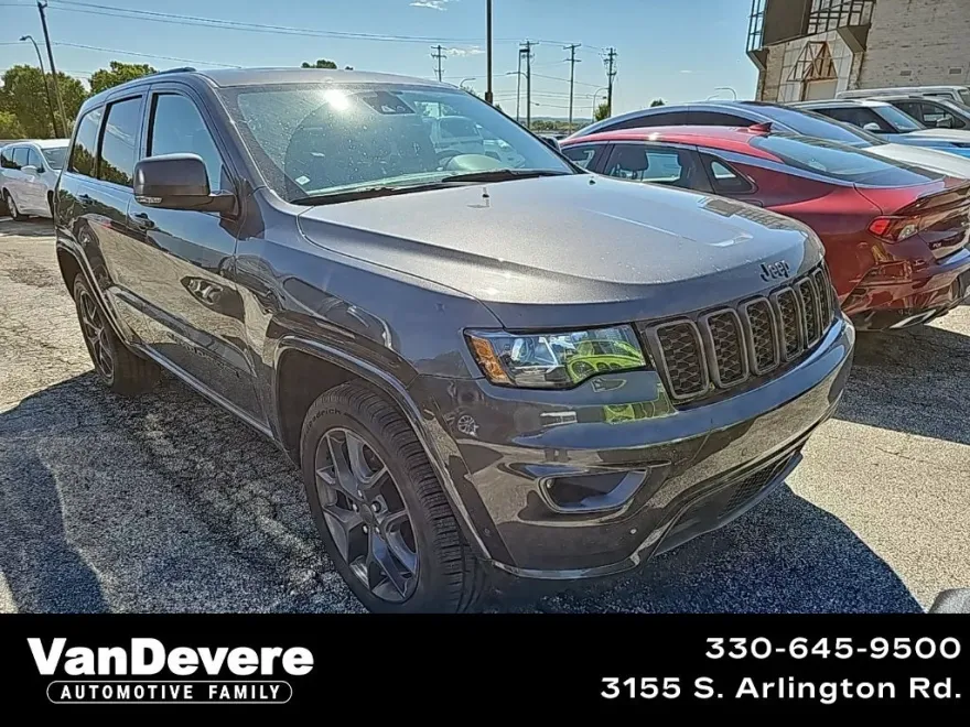2021 Jeep Grand Cherokee Limited photo 1