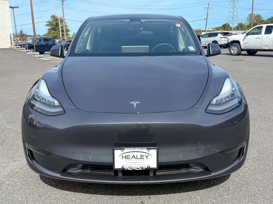 2020 Tesla Model Y Long Range photo 1