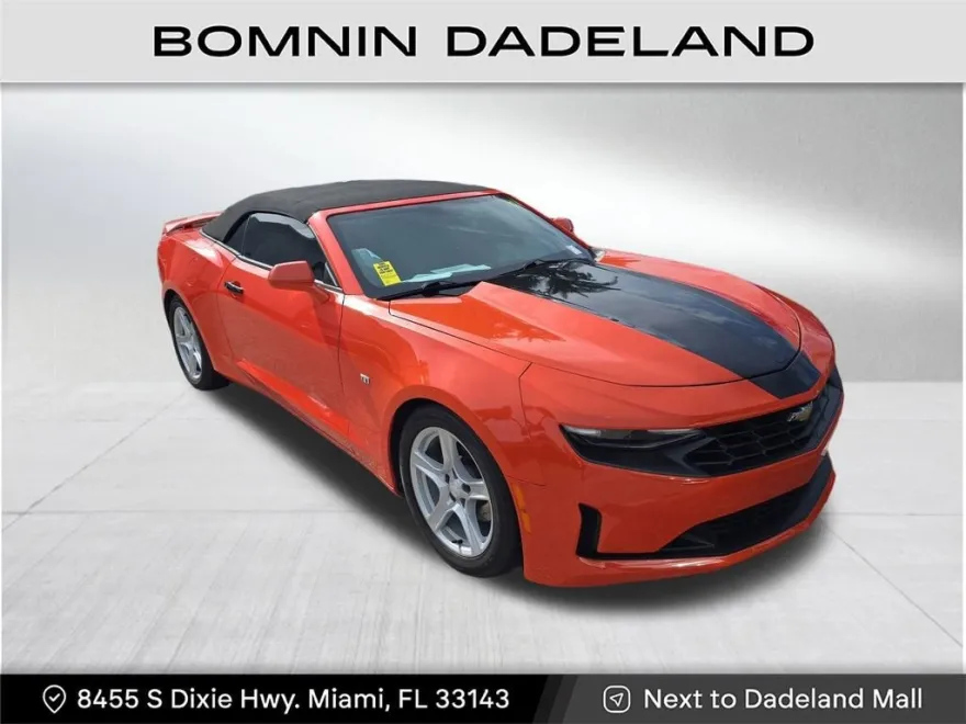 2021 Chevrolet Camaro 1LT photo 1