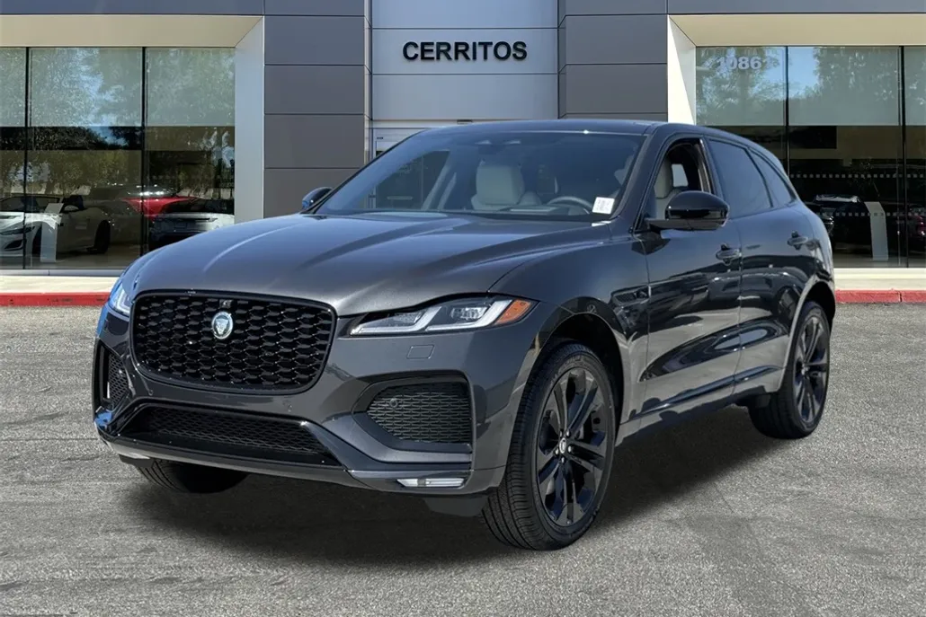 2026 Jaguar F-PACE P250 R-Dynamic S photo 1