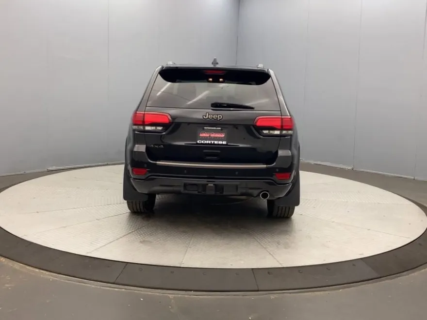 2016 Jeep Grand Cherokee Limited photo 1