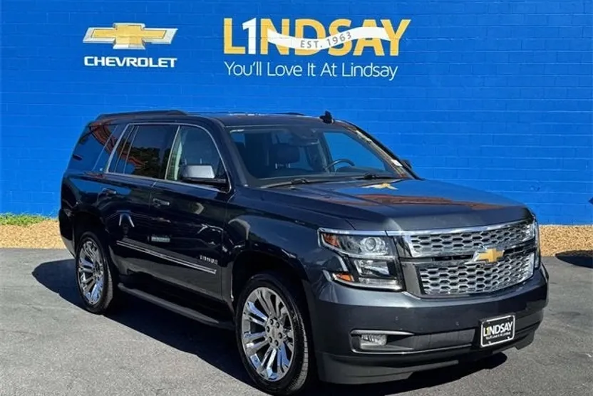 2020 Chevrolet Tahoe LT photo 1