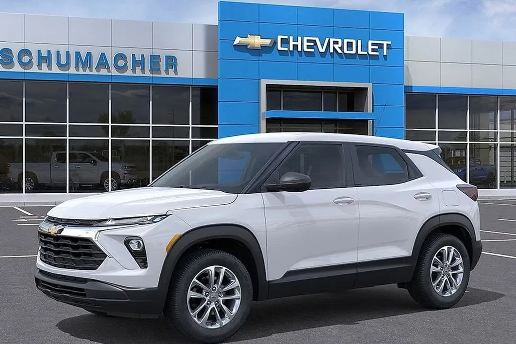 2026 Chevrolet Trailblazer LS photo 1