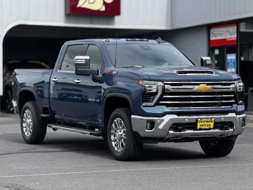 2026 Chevrolet Silverado 2500HD LTZ photo 1
