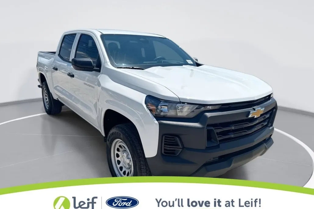2024 Chevrolet Colorado Work Truck photo 1