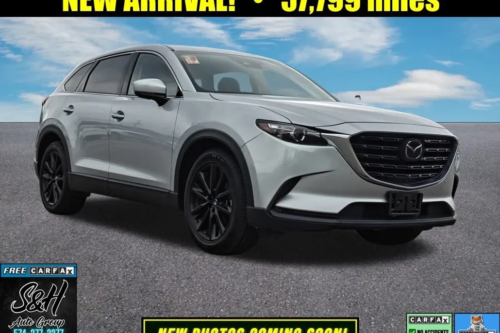 2023 Mazda CX-9 Touring photo 1