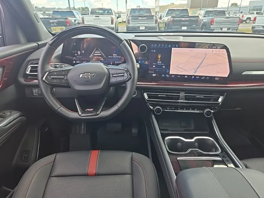 2024 Chevrolet Traverse RS photo 1