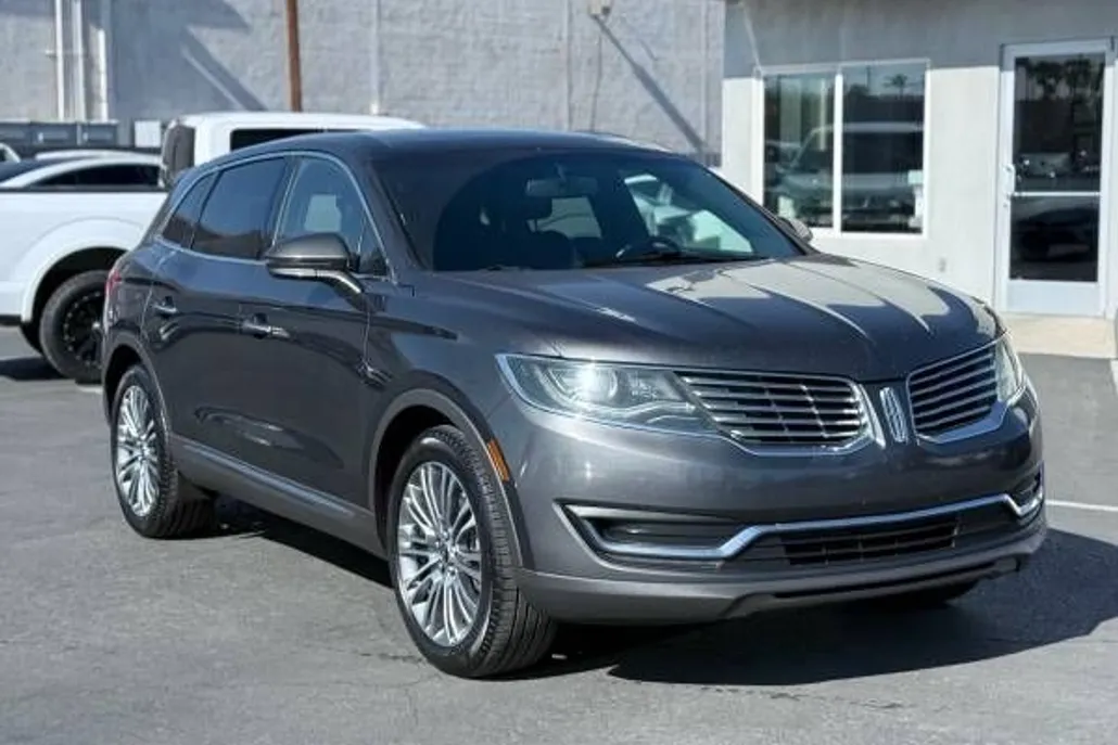 2017 Lincoln MKX Reserve photo 1