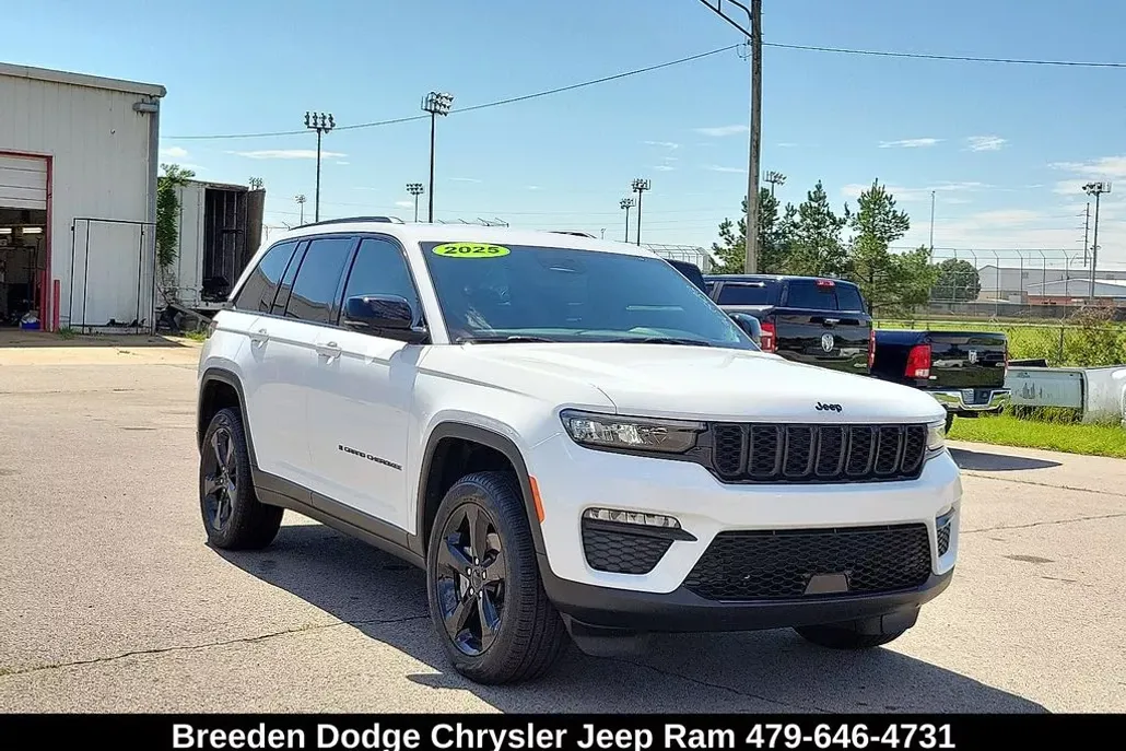 2025 Jeep Grand Cherokee Limited photo 1