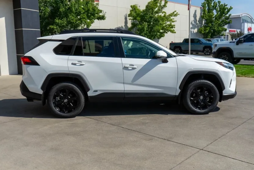 2023 Toyota RAV4 Hybrid photo 1