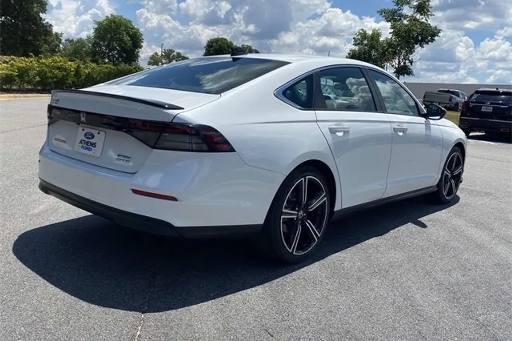 2024 Honda Accord Hybrid Sport photo 1