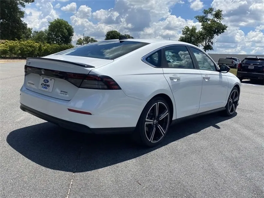 2024 Honda Accord Hybrid Sport photo 1