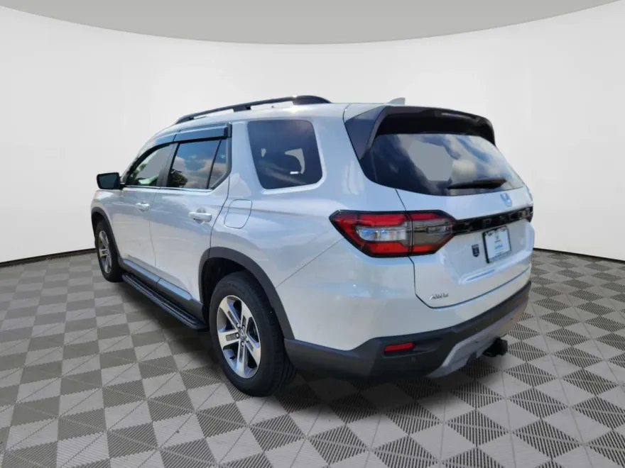 2025 Honda Pilot EX-L photo 1