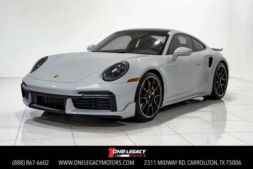 2025 Porsche 911 Turbo S photo 1