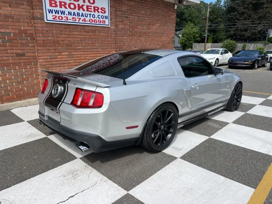 2012 Ford Mustang Shelby GT500 photo 1