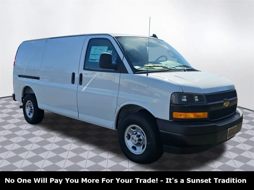 2025 Chevrolet Express Cargo 2500 photo 1