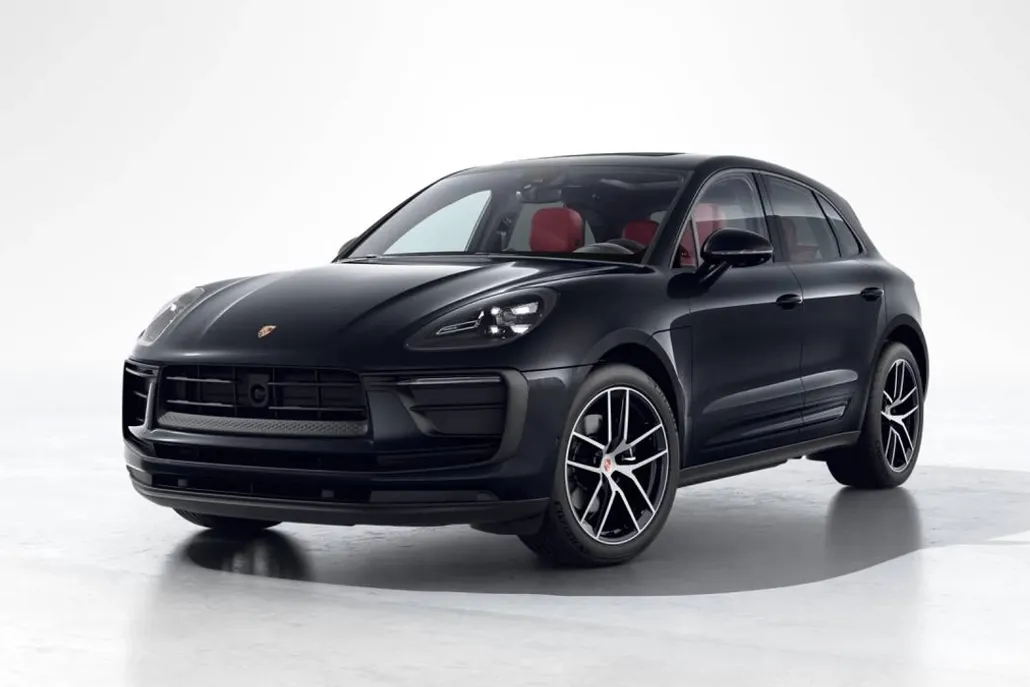 2026 Porsche Macan T photo 1