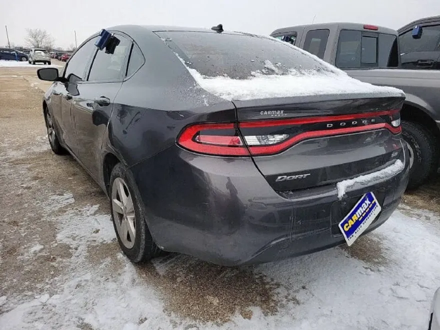 2015 Dodge Dart SXT photo 1