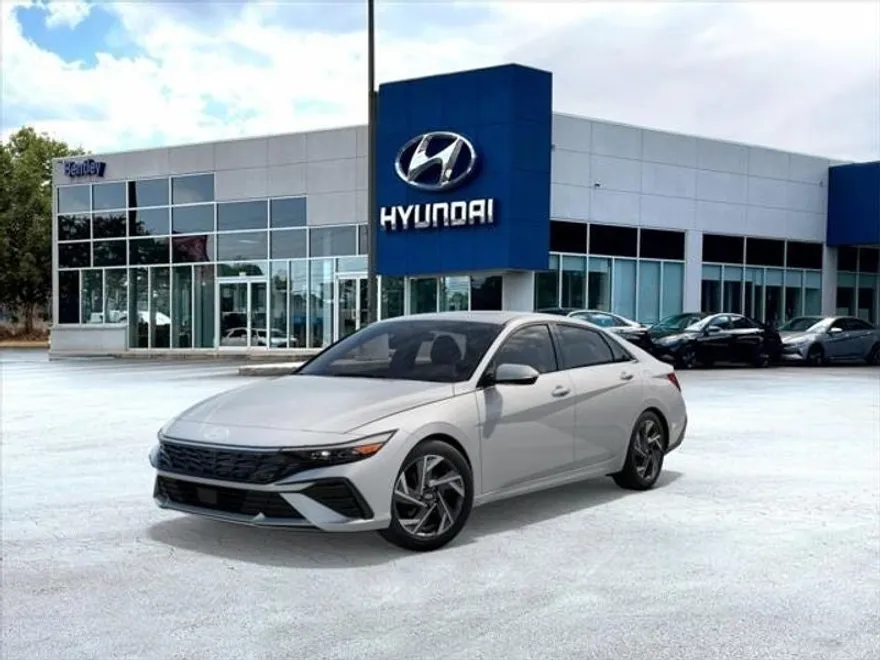 2025 Hyundai Elantra Limited photo 1