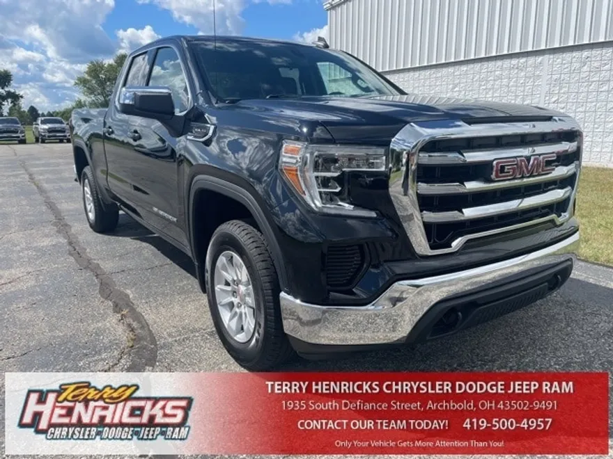2020 Gmc Sierra 1500 SLE photo 1