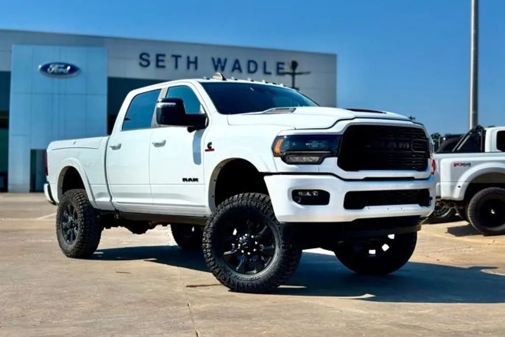 2024 Ram 2500 Limited photo 1