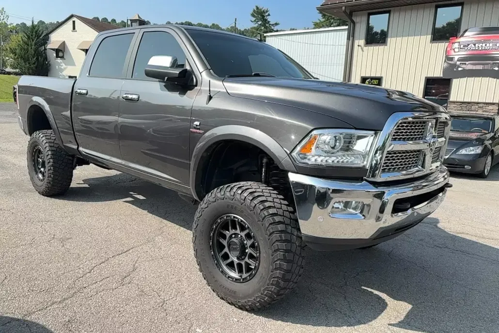 2017 Ram 2500 Laramie photo 1