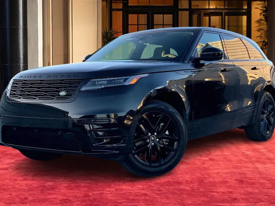 2025 Land Rover Range Rover Velar P250 Dynamic SE photo 1