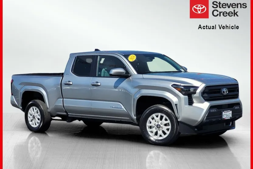 2024 Toyota Tacoma SR5 photo 1