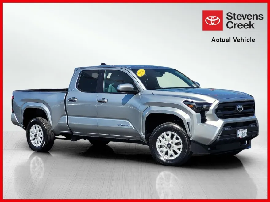 2024 Toyota Tacoma SR5 photo 1