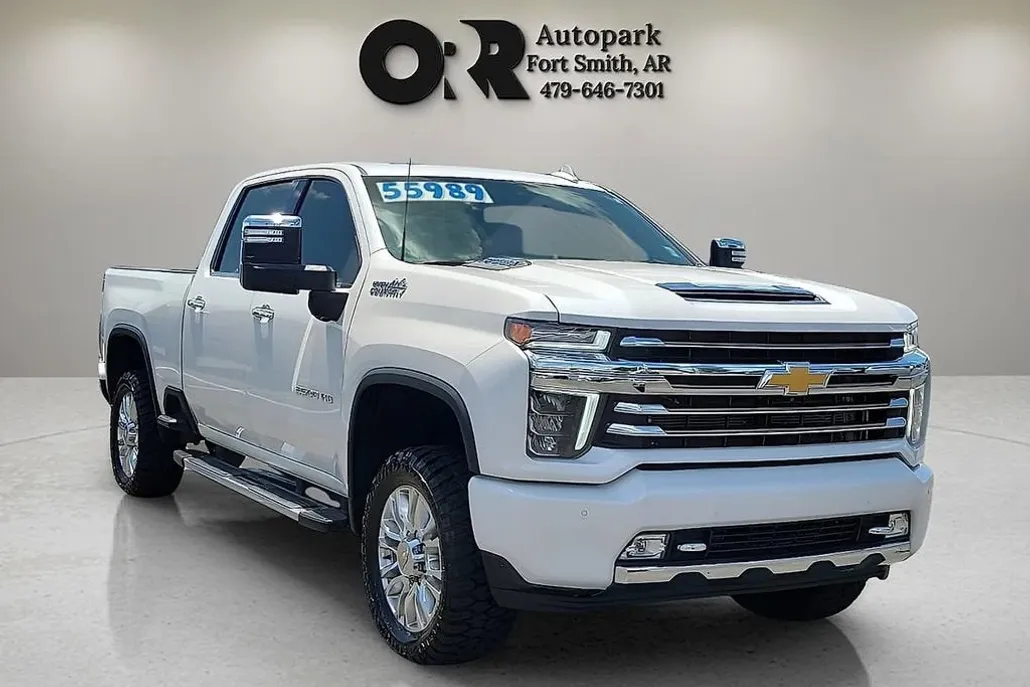 2022 Chevrolet Silverado 2500HD High Country photo 1