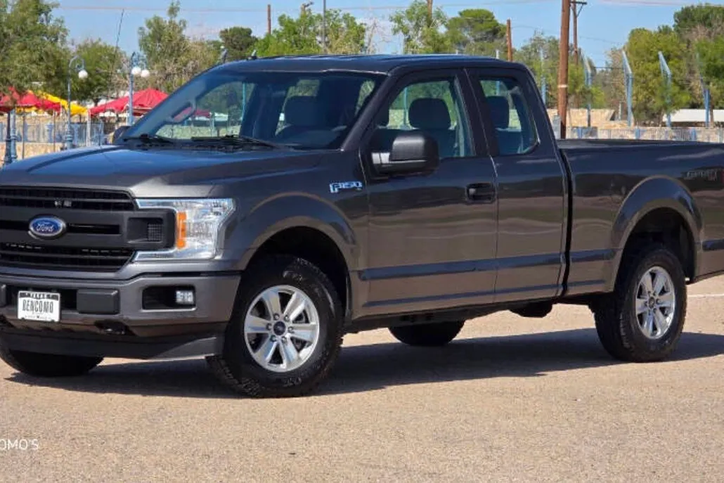 2018 Ford F-150 XL photo 1