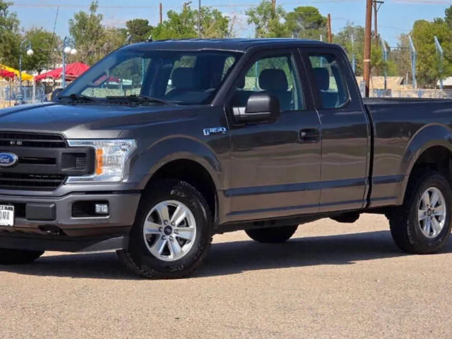 2018 Ford F-150 XL photo 1