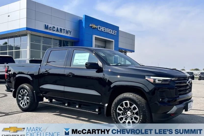 2026 Chevrolet Colorado Z71 photo 1