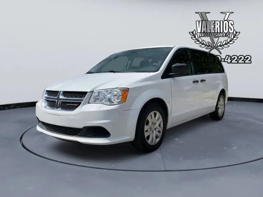 2020 Dodge Grand Caravan SE photo 1