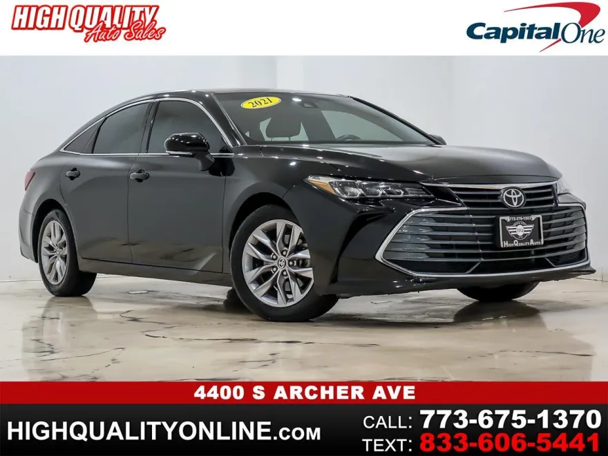 2021 Toyota Avalon XLE photo 1