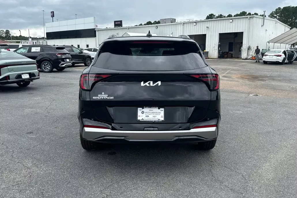 2026 Kia Sportage photo 1