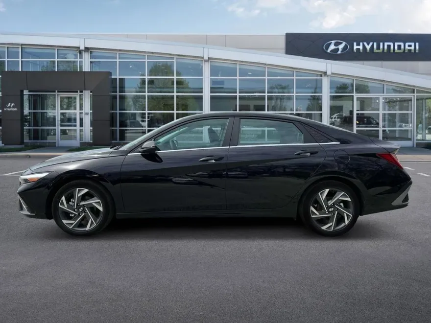 2025 Hyundai Elantra Hybrid Limited photo 1