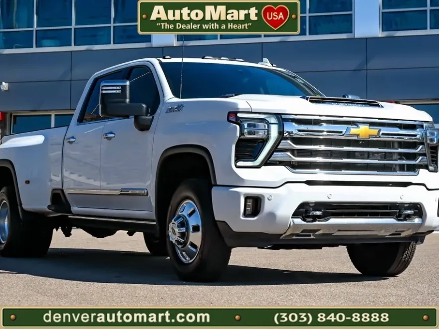 2024 Chevrolet Silverado 3500HD High Country photo 1